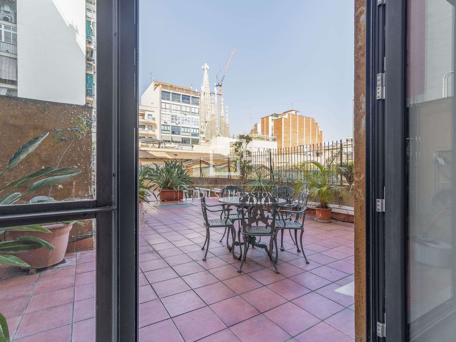 Apartment in Barcelona, Spain 3 bedrooms, 149 sq.m. No. 167988