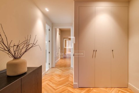 Penthouse à vendre à Barcelona, Espagne, 5 chambres, 320 m2 No. 167989 - photo 11
