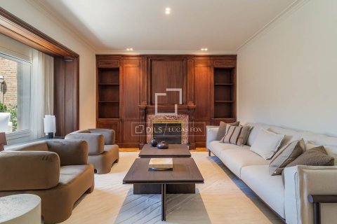 Penthouse à vendre à Barcelona, Espagne, 5 chambres, 320 m2 No. 167989 - photo 3