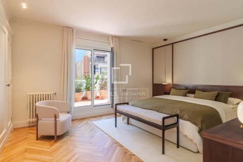 Penthouse à vendre à Barcelona, Espagne, 5 chambres, 320 m2 No. 167989 - photo 21