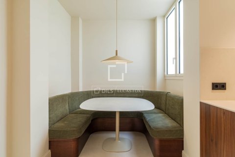 Penthouse à vendre à Barcelona, Espagne, 5 chambres, 320 m2 No. 167989 - photo 16