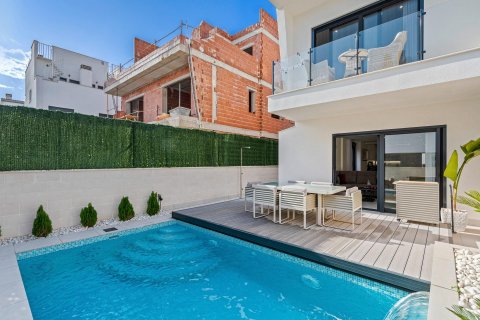 Villa for sale Guardamar del Segura, Alicante, Spain 4 bedrooms, 171 sq.m. No. 112715 - photo 9