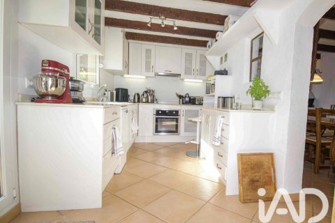 Villa till salu i Pollenca, Mallorca, Spanien 3 sovrum, 144 kvm. Nr. 194325 - foto 6