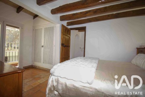 Villa till salu i Pollenca, Mallorca, Spanien 3 sovrum, 144 kvm. Nr. 194325 - foto 17