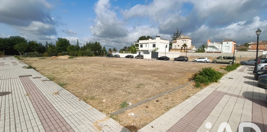 Land in Cabra, Cordoba, Spanien 1596 m2 Nr. 194326