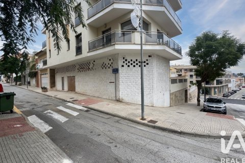 Liikekiinteistö Pego, Alicante, Espanja 146 m2 No. 152243