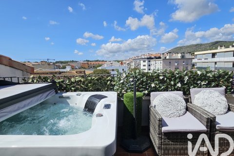 Talo vuokrattavana Sant Pere de Ribes, Barcelona, Espanja, 4 makuuhuonetta, 323 m2 No. 152241 - kuva 18