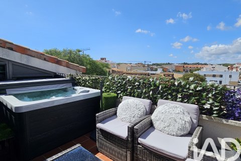 Talo vuokrattavana Sant Pere de Ribes, Barcelona, Espanja, 4 makuuhuonetta, 323 m2 No. 152241 - kuva 17