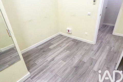 Liikekiinteistö vuokrattavana Madrid, Espanja, 5 makuuhuonetta, 120 m2 No. 152242 - kuva 11