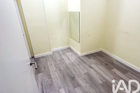 Аренда коммерческой недвижимости в Мадрид, Испания 5 спален, 120м2 №152242 - фото 23