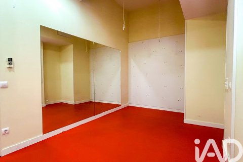 Аренда коммерческой недвижимости в Мадрид, Испания 5 спален, 120м2 №152242 - фото 18