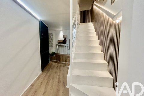 Liikekiinteistö vuokrattavana Barcelona, Espanja, 2 makuuhuonetta, 99 m2 No. 152237 - kuva 16