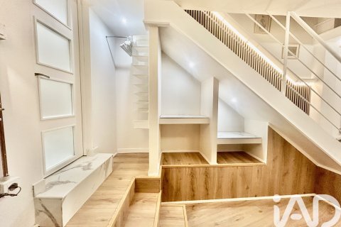 Liikekiinteistö vuokrattavana Barcelona, Espanja, 2 makuuhuonetta, 99 m2 No. 152237 - kuva 9