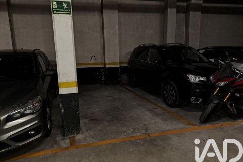 Pysäköinti vuokrattavana Barcelona, Espanja , 12 m2 No. 152238 - kuva 3