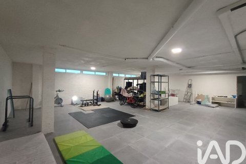 Liikekiinteistö Segur de Calafell, Tarragona, Espanja 189 m2 No. 152240