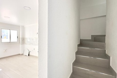 Townhouse zum Verkauf in La Mata, Alicante, Spanien 3 Schlafzimmer, 112 m2 Nr. 148408 - Foto 4