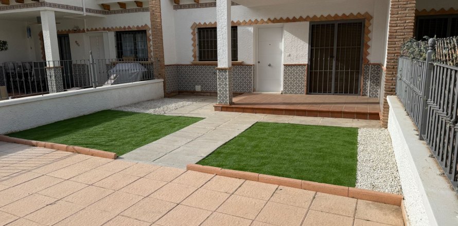 Townhouse in Villamartin, Alicante, Spanien 3 Schlafzimmer, 150 m2 Nr. 148404