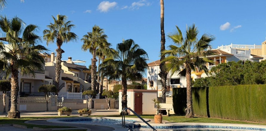 Townhouse in Playa Flamenca II, Alicante, Spanien 3 Schlafzimmer, 100 m2 Nr. 148409