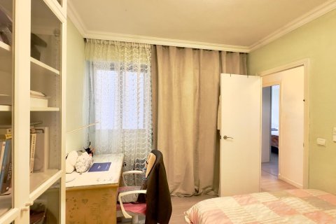Huoneisto myytävänä Torrevieja, Alicante, Espanja, 4 makuuhuonetta, 65 m2 No. 148410 - kuva 19