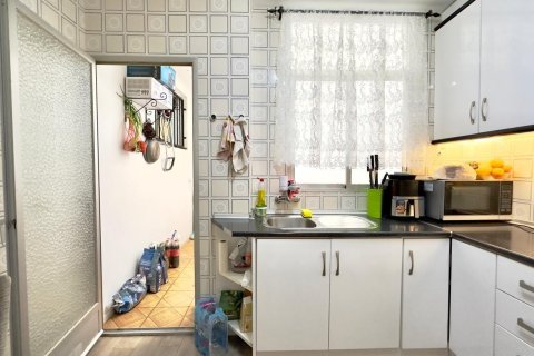 Huoneisto myytävänä Torrevieja, Alicante, Espanja, 4 makuuhuonetta, 65 m2 No. 148410 - kuva 10