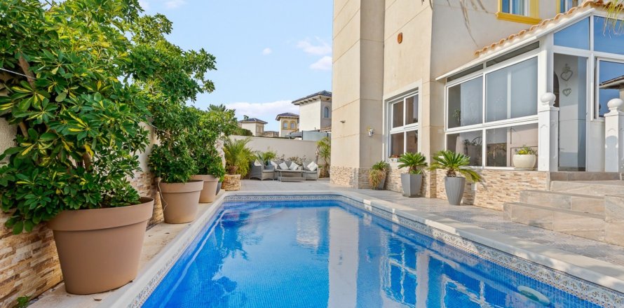 Villa en Playa Flamenca II, Alicante, España 4 dormitorios, 103 m2 No. 137933