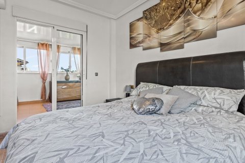 Villa en venta en Playa Flamenca II, Alicante, España 4 dormitorios, 103 m2 No. 137933 - foto 25