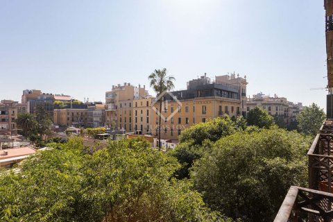 Apartament w Barcelona, Hiszpania 4 sypialnie, 215 mkw. nr 151001 – zdjęcie 29