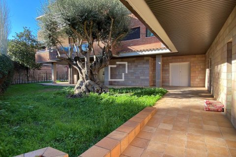 Apartament w Sant Cugat Del Valles, Barcelona, Hiszpania 5 sypialni, 340 mkw. nr 151004 – zdjęcie 3