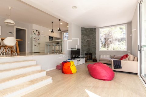 Villa zum Verkauf in Valldoreix, Barcelona, Spanien 5 Schlafzimmer, 364 m2 Nr. 151003 - Foto 6