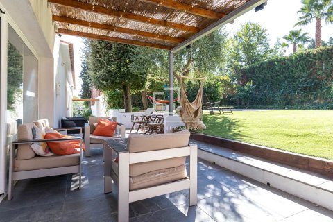 Villa in Valldoreix, Barcelona, Spanien 5 Schlafzimmer, 364 m2 Nr. 151003