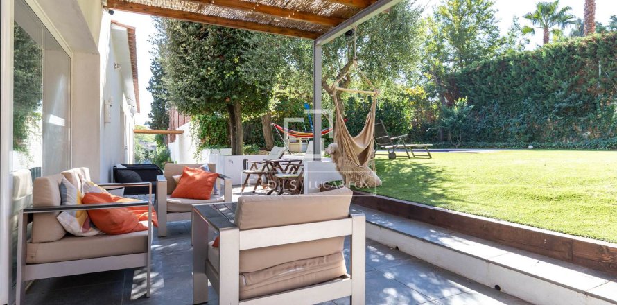 Villa in Valldoreix, Barcelona, Spanien 5 Schlafzimmer, 364 m2 Nr. 151003