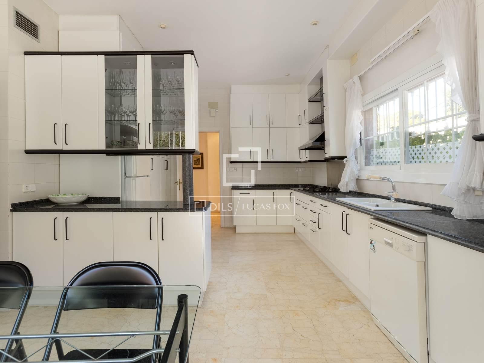 Villa i Vilassar de Dalt, Barcelona, Spanien 7 sovrum, 598 kvm. Nr. 151000