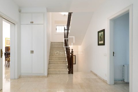 Villa till salu i Vilassar de Dalt, Barcelona, Spanien 7 sovrum, 598 kvm. Nr. 151000 - foto 16