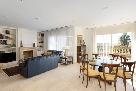 Villa till salu i Vilassar de Dalt, Barcelona, Spanien 7 sovrum, 598 kvm. Nr. 151000 - foto 3