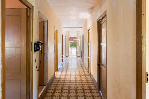 Villa till salu i Premia De Dalt, Barcelona, Spanien 9 sovrum, 731 kvm. Nr. 151002 - foto 11