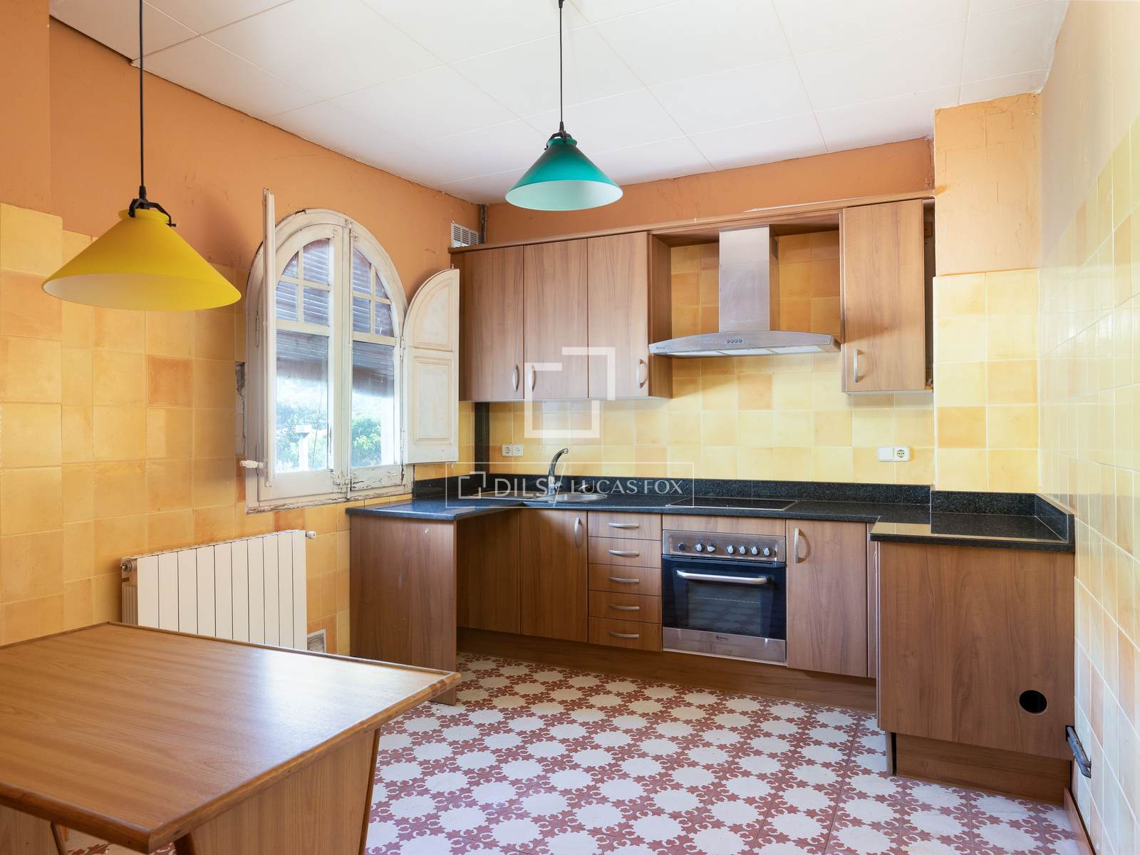 Villa a Premia De Dalt, Barcelona, Spagna 9 camere da letto, 731 mq. N° 151002