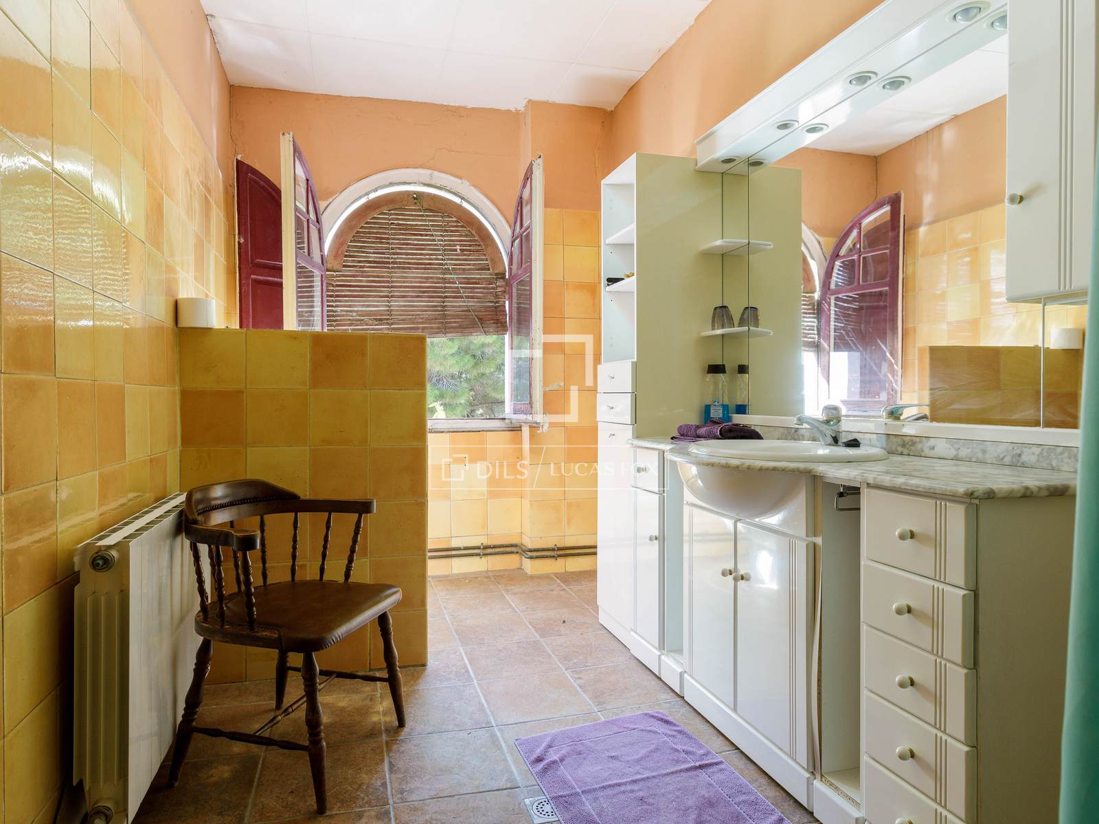 Villa a Premia De Dalt, Barcelona, Spagna 9 camere da letto, 731 mq. N° 151002
