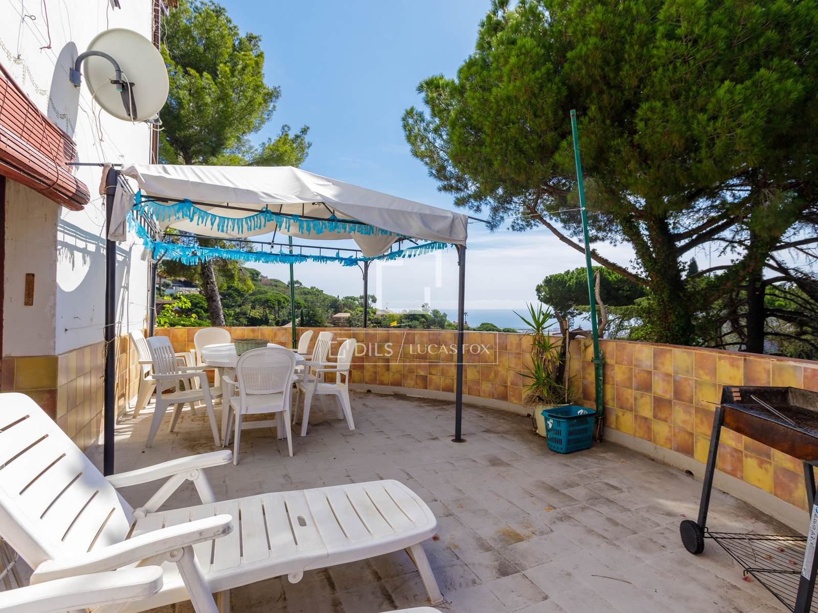 Villa a Premia De Dalt, Barcelona, Spagna 9 camere da letto, 731 mq. N° 151002