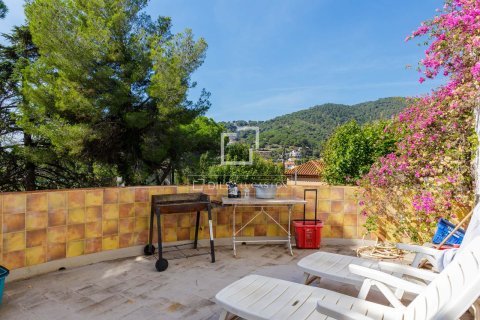 Villa till salu i Premia De Dalt, Barcelona, Spanien 9 sovrum, 731 kvm. Nr. 151002 - foto 20