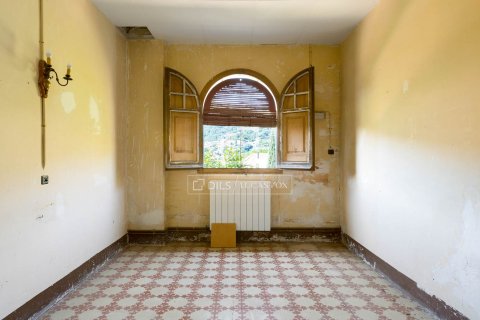 Villa till salu i Premia De Dalt, Barcelona, Spanien 9 sovrum, 731 kvm. Nr. 151002 - foto 14