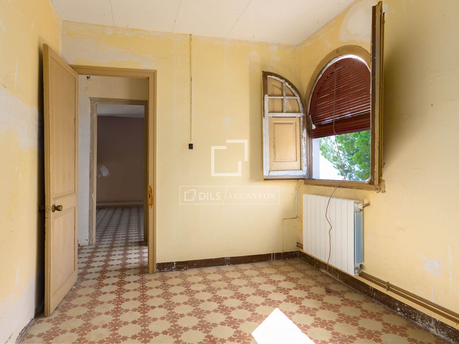 Villa a Premia De Dalt, Barcelona, Spagna 9 camere da letto, 731 mq. N° 151002