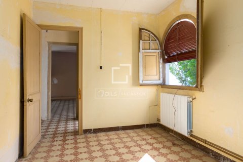 Villa till salu i Premia De Dalt, Barcelona, Spanien 9 sovrum, 731 kvm. Nr. 151002 - foto 13