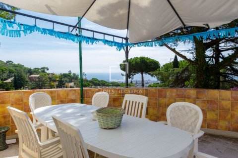 Villa till salu i Premia De Dalt, Barcelona, Spanien 9 sovrum, 731 kvm. Nr. 151002 - foto 5