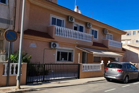 Casa adosada en venta San Pedro del Pinatar, Murcia, España 4 dormitorios, 102 m2 No. 137694 - foto 1