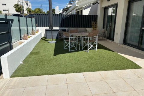 Villa for sale Pinar De Campoverde, Alicante, Spain 3 bedrooms, 90 sq.m. No. 137695 - photo 10