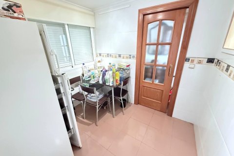 Apartment for sale Cabo Roig, Alicante, Spain 4 bedrooms, 142 sq.m. No. 137693 - photo 16