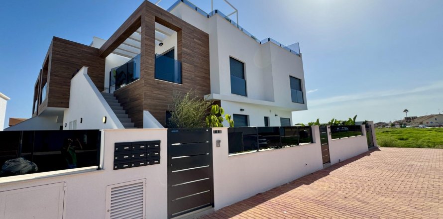 Bungalow San Pedro del Pinatar, Murcia, Espagne 2 chambres, 79 m2 No. 137690