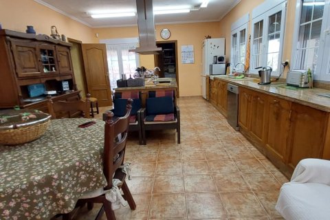 House for sale in El Altet, Alicante, Spain 10 bedrooms, 180 sq.m. No. 153458 - photo 6