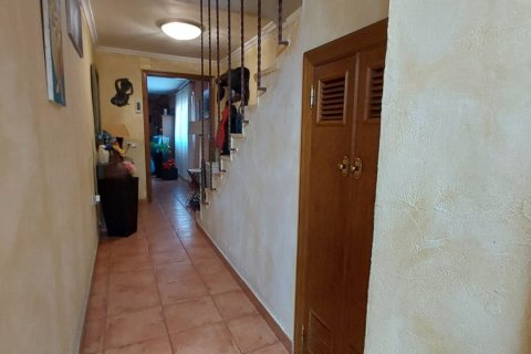 House for sale in El Altet, Alicante, Spain 10 bedrooms, 180 sq.m. No. 153458 - photo 10