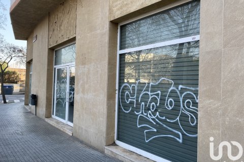 Propiedad comercial en venta en Reus, Tarragona, España 239 m2 No. 153459 - foto 2